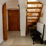 V údolí